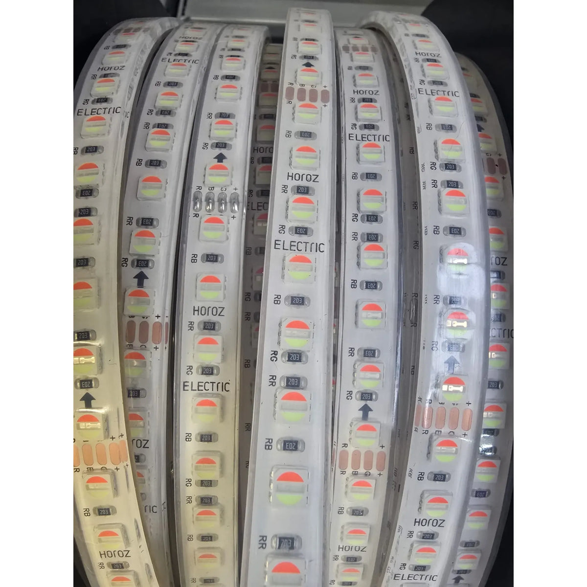RGB LED strip 230V met 240 LEDs per meter IP65 siliconen coating