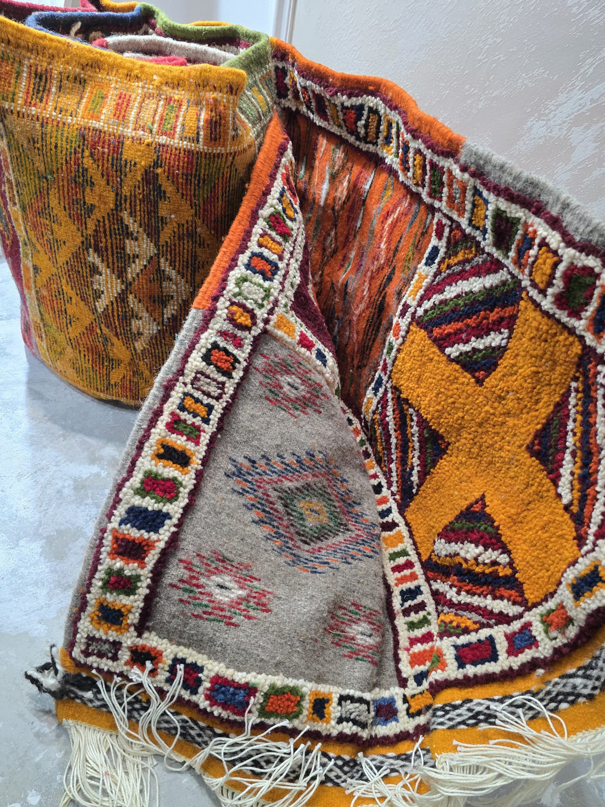 Marokkaans handgemaakt tapijt 81,5x310cm – Unieke vintage loper