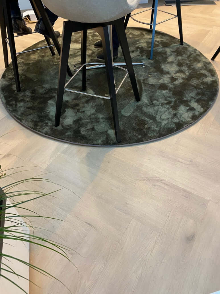 dryback vloeren pvc plakvloer visgraat stroken beautifloor oneflor dryback vloer kopen bouwshop utrecht