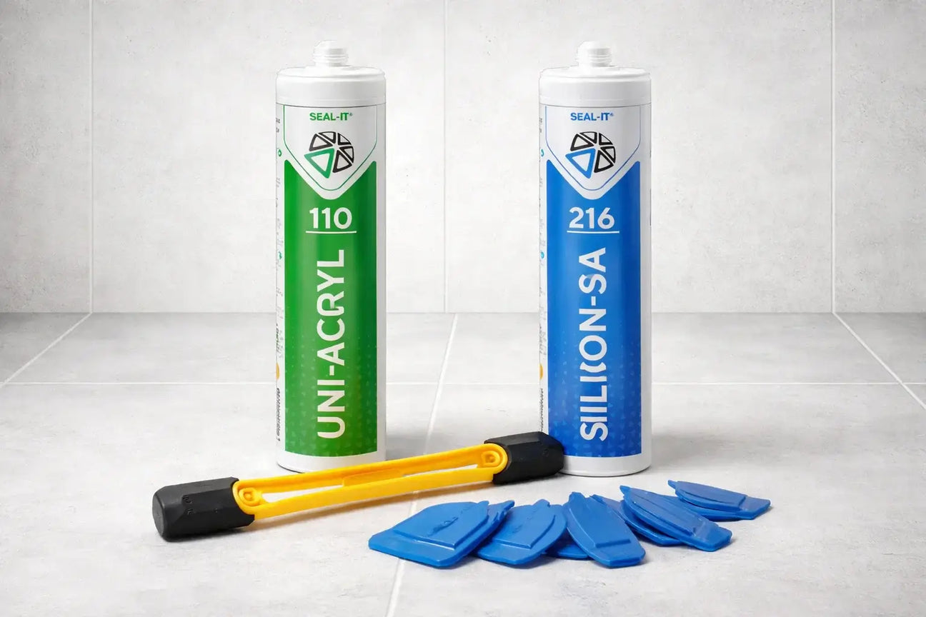 Voor strak en netjes afwerken van kitnaden. In deze collectie vind je alle afmesspatels, siliconekit en acrylaatkit die je nodig hebt voor een professioneel resultaat.