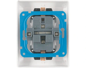 ION INDUSTRIES 2-voudig stopcontact half opbouw alpin wit glanzend met randaarde horizontale montage RAL 9016 - Bouwshop Utrecht