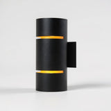 De Horoz Electric Maestro LED wandlamp is een stijlvolle en betrouwbare oplossing voor zowel binnen- als buitenverlichting. 