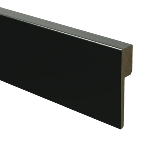 Moderne zwarte overzetplinten RAL 9005 van MDF V313 voor renovatie zonder sloopwerk.