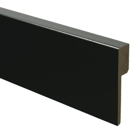 Moderne zwarte overzetplinten RAL 9005 van MDF V313 voor renovatie zonder sloopwerk.
