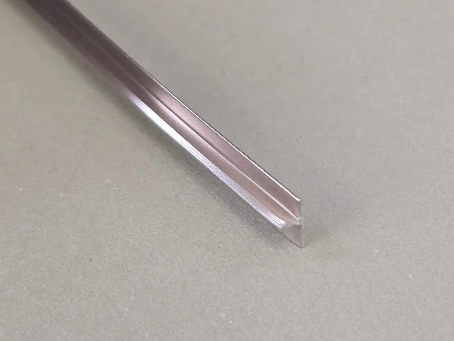 Tussenprofiel Aluminium – 3 Meter – 8 mm – Rosé / Chroom