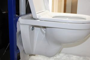 Villeroy & Boch O.novo - combi-pack with wall-mounted toilet and deep-flush seat