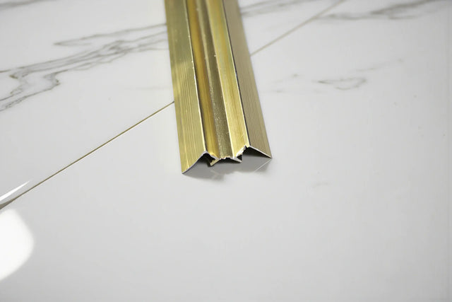 aluminium hoekprofiel goud binnenhoek 3 meter wandpanelen 3-4mm luxe marmerlook afwerking bouwshop utrecht