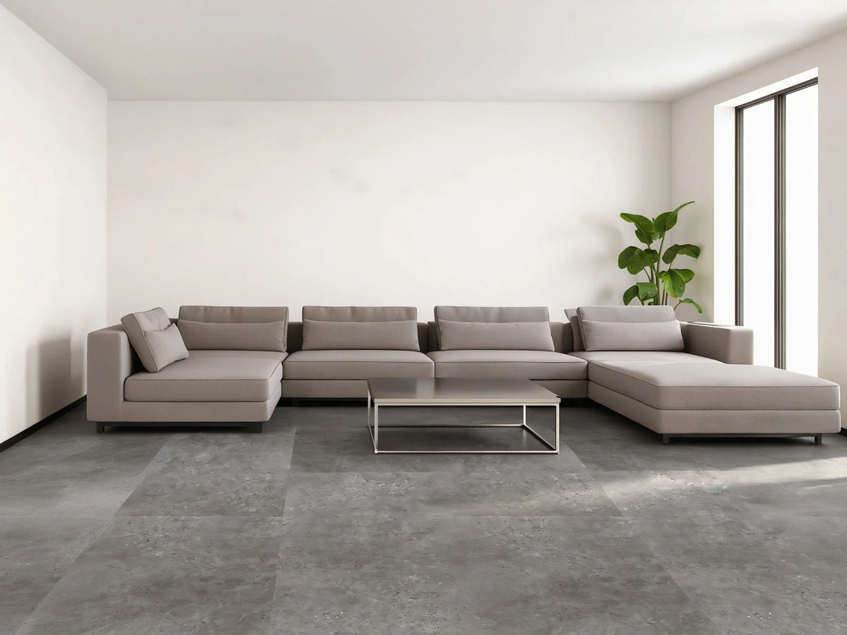 Beautifloor Artisti Davinci plak PVC tegel (Dryback) in grijze steenlook – sfeerfoto in interieur