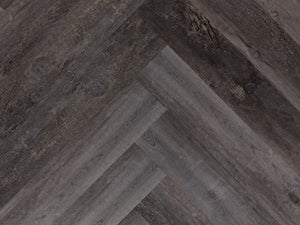 Yarenza Lux Tenebrae Visgraat Charred Black Oak PVC Visgraat Dryback 2,5 mm Zwart Gebrand Eiken