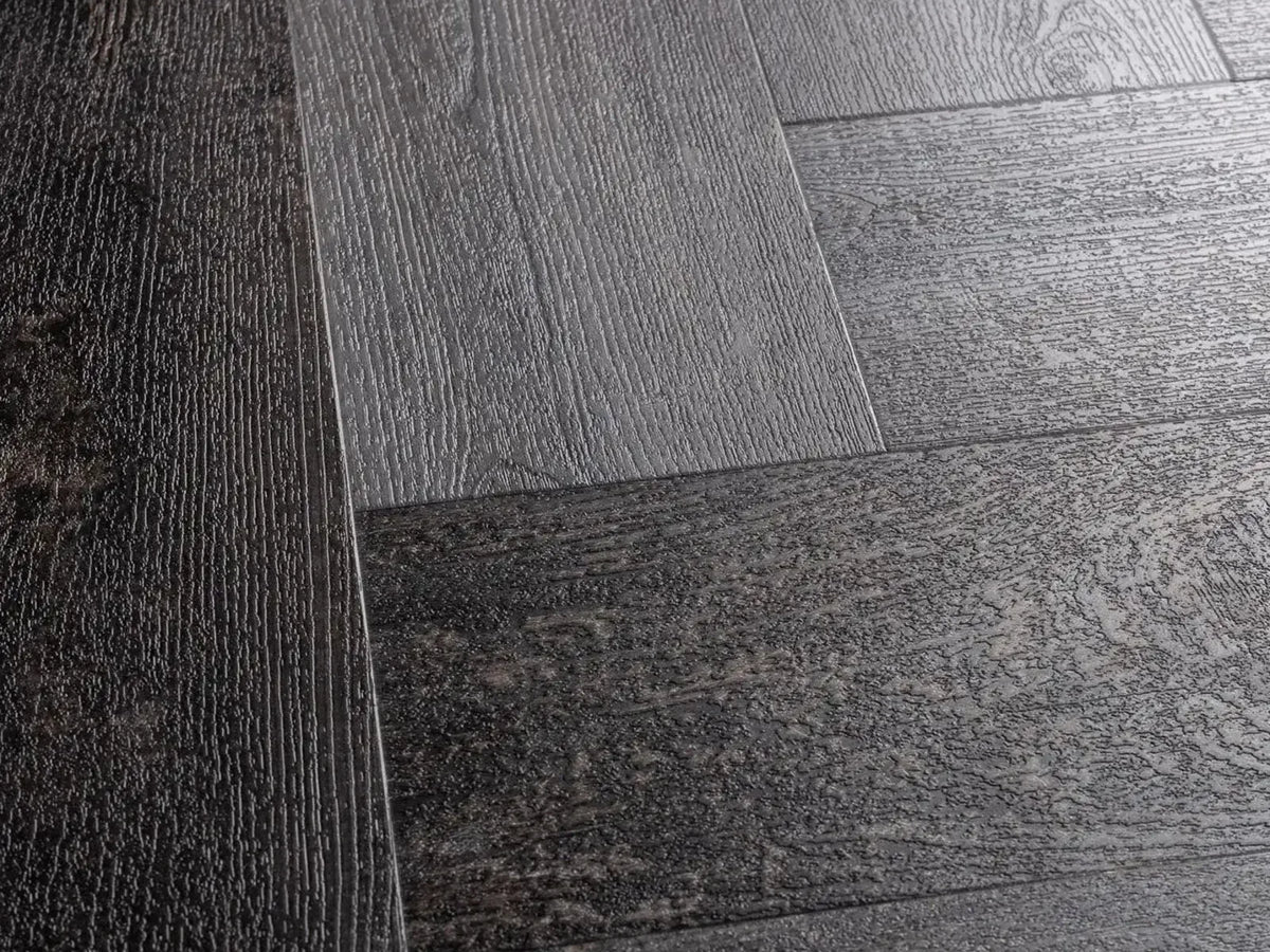 Yarenza Lux Tenebrae Visgraat Charred Black Oak PVC Visgraat Dryback 2,5 mm Zwart Gebrand Eiken - foto 2